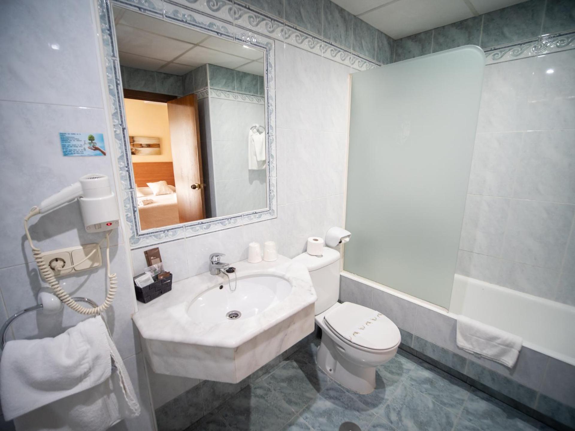 Hotel Castilla Albacete Dış mekan fotoğraf