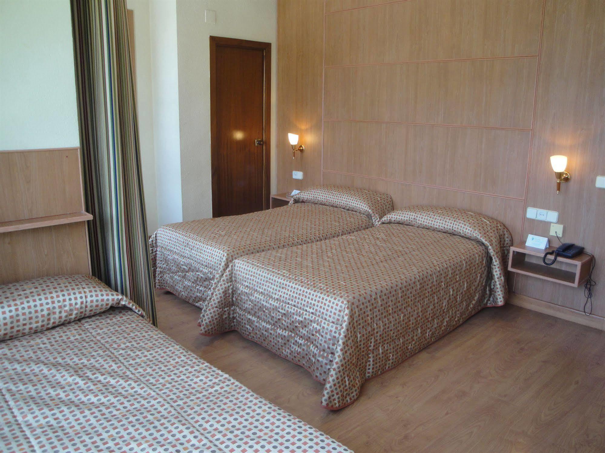 Hotel Castilla Albacete Dış mekan fotoğraf