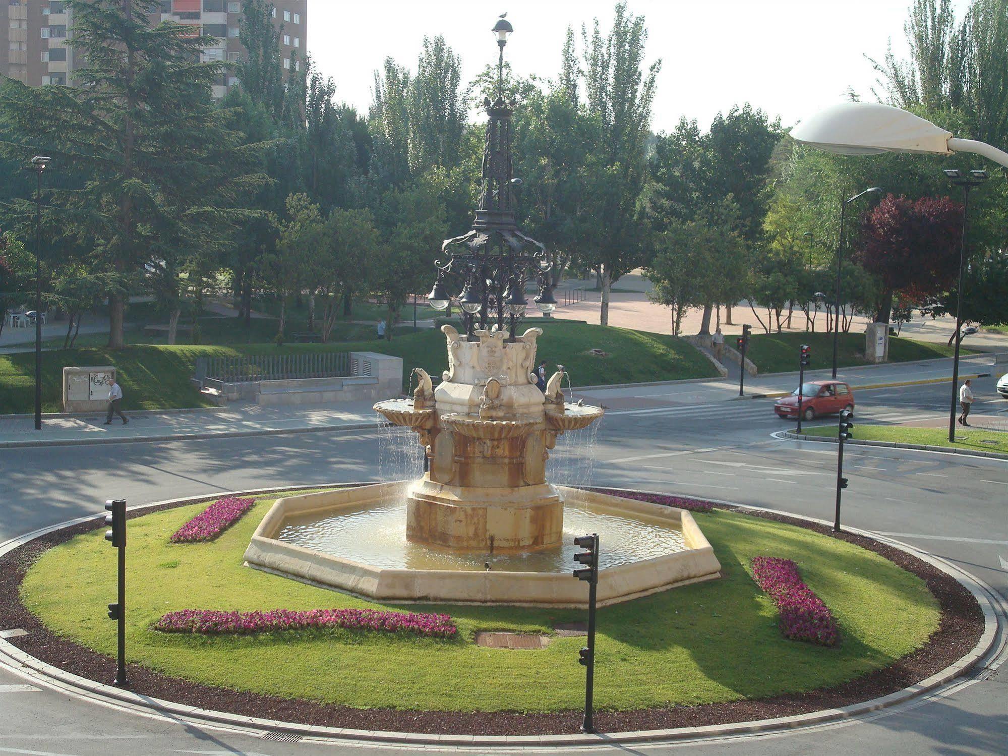 Hotel Castilla Albacete Dış mekan fotoğraf
